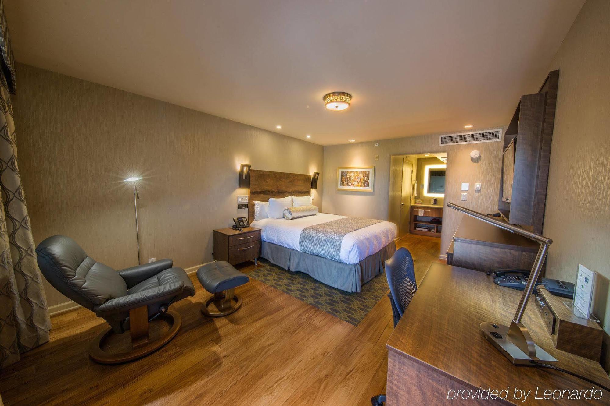 Hotel Strata เมาท์เทนวิว ภายนอก รูปภาพ