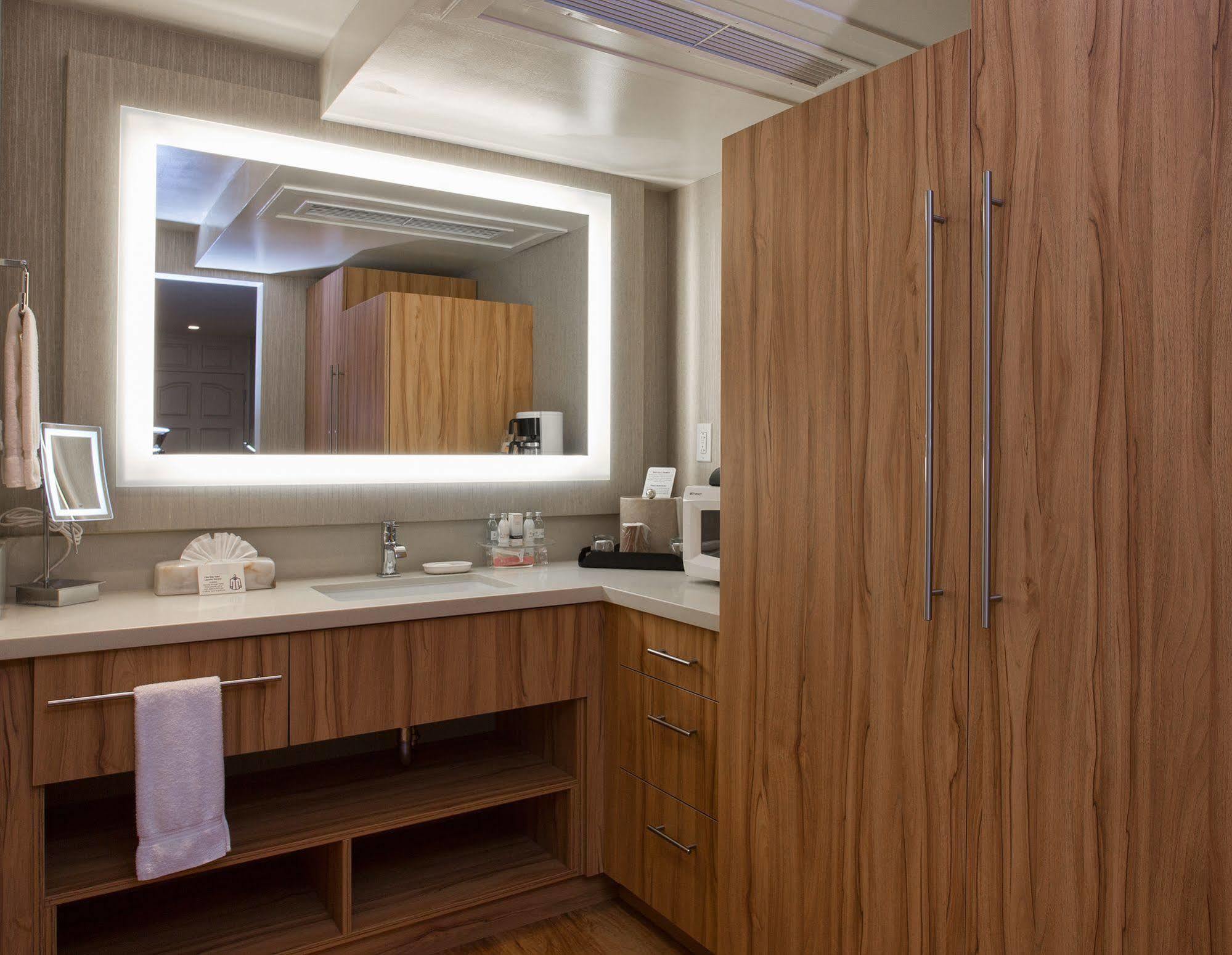 Hotel Strata เมาท์เทนวิว ภายนอก รูปภาพ
